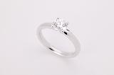 solitaire platinum engagement ring